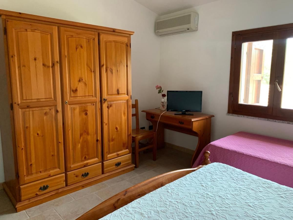 Agriturismo Terra Noas Villaurbana ภายนอก รูปภาพ