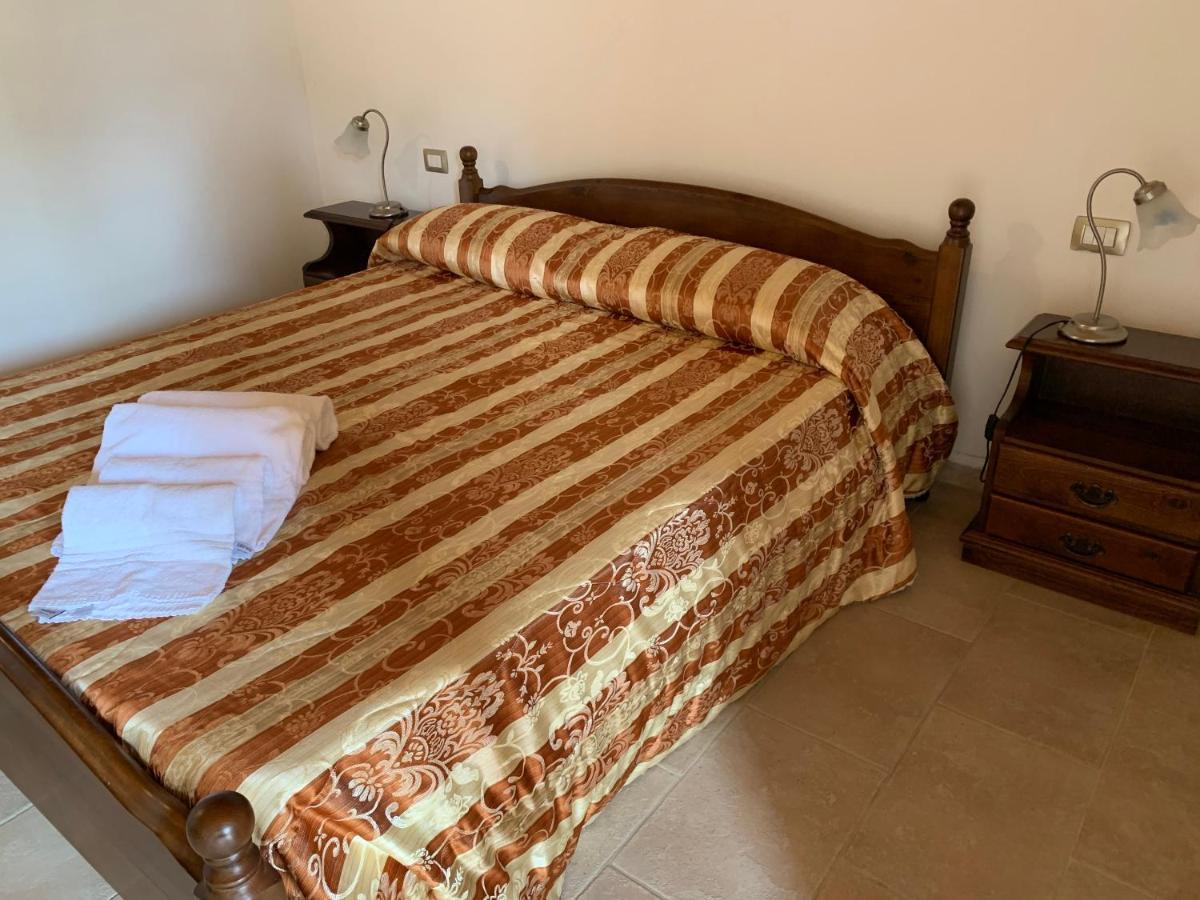 Agriturismo Terra Noas Villaurbana ภายนอก รูปภาพ